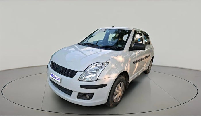 2007 Maruti Swift LXI 1.3, Petrol, Manual, 1,21,619 km, exterior