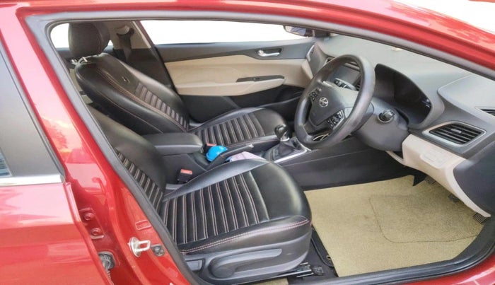 2019 Hyundai Verna 1.6 VTVT SX, Petrol, Manual, 92,156 km, interior