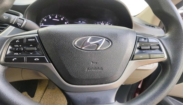2019 Hyundai Verna 1.6 VTVT SX, Petrol, Manual, 92,156 km, interior