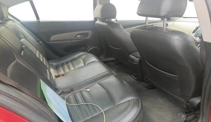 2009 Chevrolet Cruze LTZ, Diesel, Manual, 77,063 km, interior