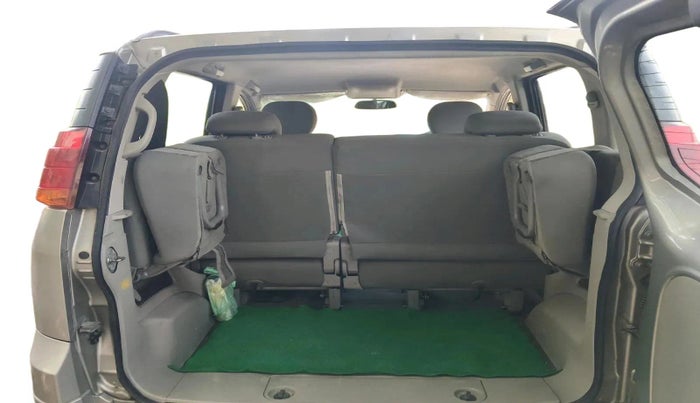 2015 Mahindra Quanto C8, Diesel, Manual, 43,847 km, exterior