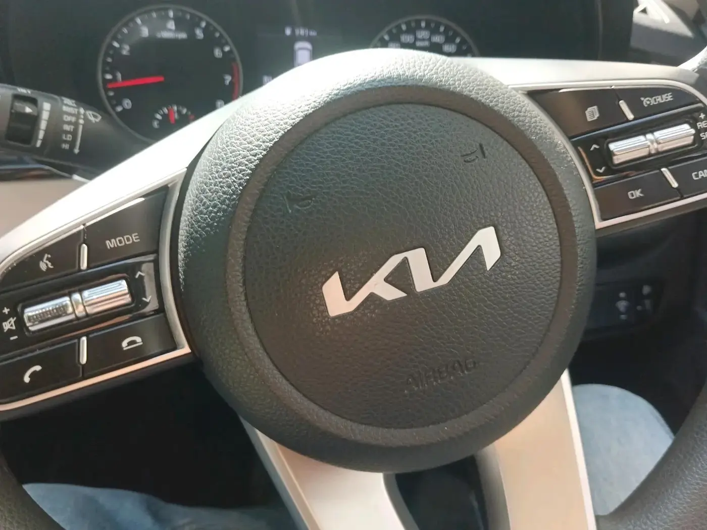 2023 KIA SELTOS HTK PLUS 1.5 IMT, Petrol, Manual, 16,414 km, interior