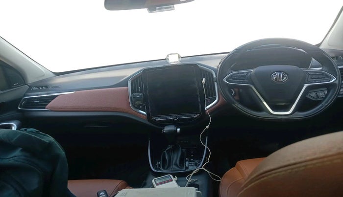 2020 MG HECTOR PLUS SHARP 1.5 PETROL TURBO DCT 6-STR, Petrol, Automatic, 19,855 km, interior