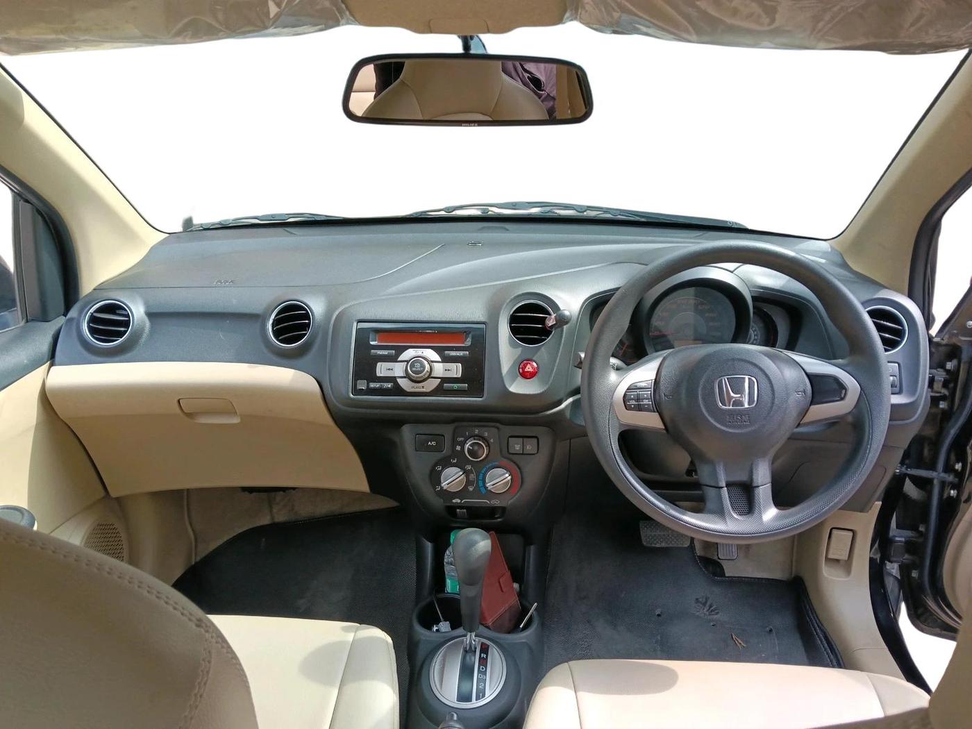 2014 Honda Amaze 1.2L I-VTEC VX AT, Petrol, Automatic, 46,003 km, interior