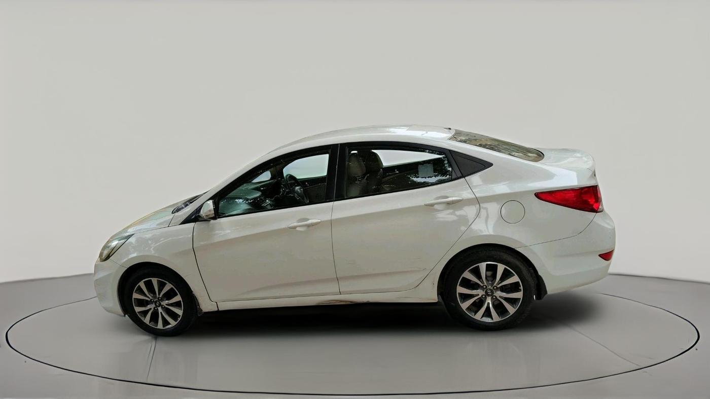 2013 Hyundai Verna FLUIDIC 1.6 CRDI SX, Diesel, Manual, 1,55,761 km, exterior