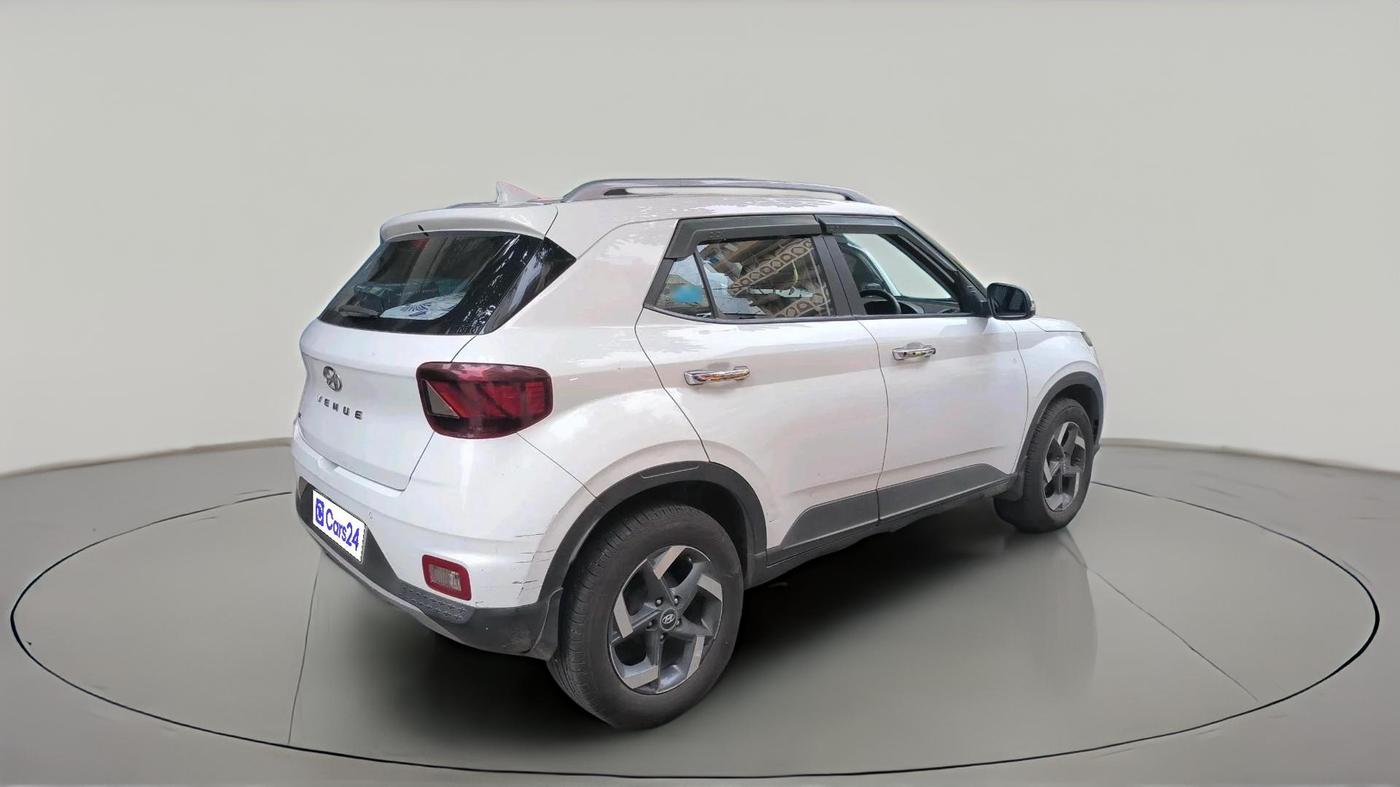 2021 Hyundai VENUE SX 1.5 (O) EXECUTIVE CRDI, Diesel, Manual, 1,05,126 km, exterior