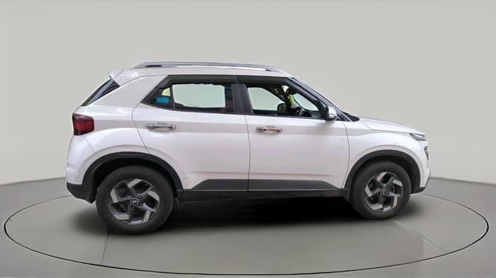 2021 Hyundai VENUE SX 1.5 (O) EXECUTIVE CRDI, Diesel, Manual, 1,05,126 km, exterior