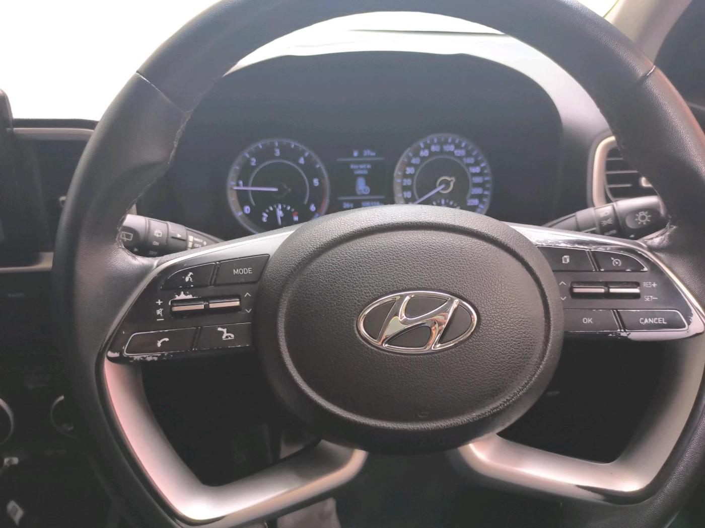 2021 Hyundai VENUE SX 1.5 (O) EXECUTIVE CRDI, Diesel, Manual, 1,05,126 km, interior