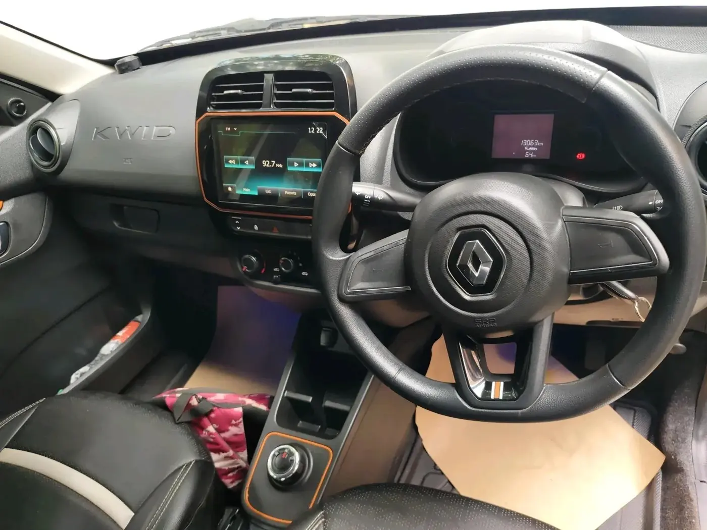 2021 Renault Kwid CLIMBER 1.0 AMT (O), Petrol, Automatic, 13,063 km, interior