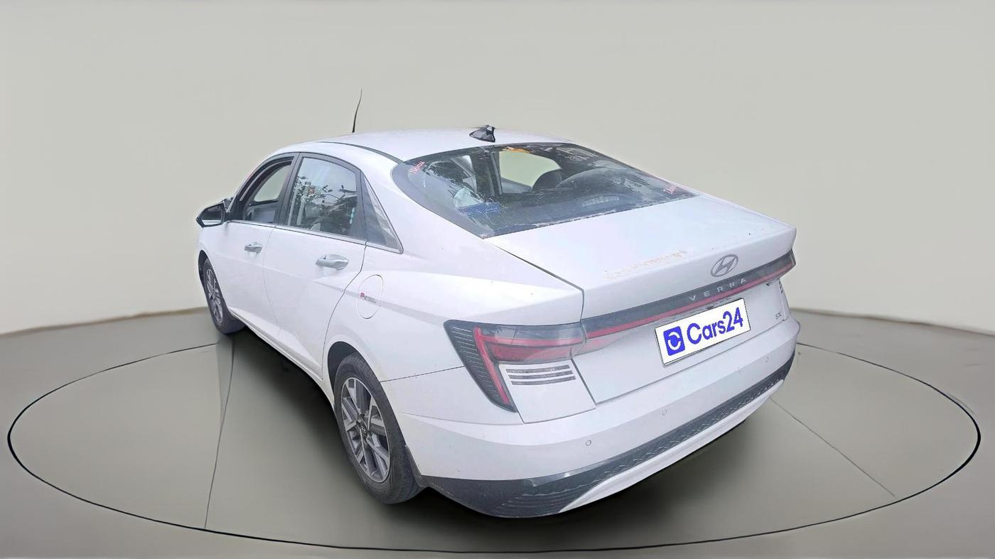 2023 Hyundai Verna SX 1.5 VTVT IVT, Petrol, Automatic, 30,168 km, exterior
