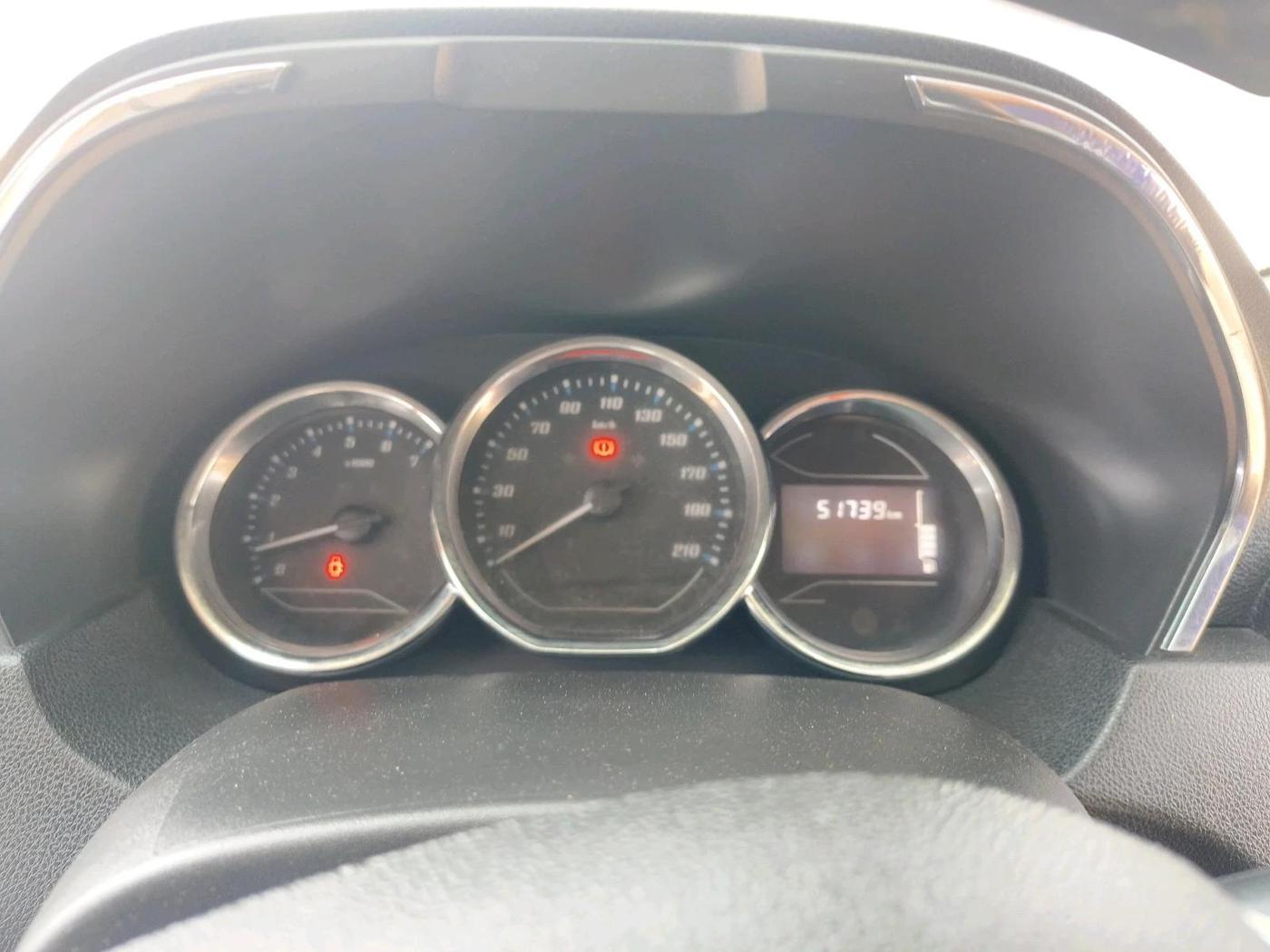 2020 Renault Duster RXZ 1.5 PETROL MT, Petrol, Manual, 51,739 km, interior