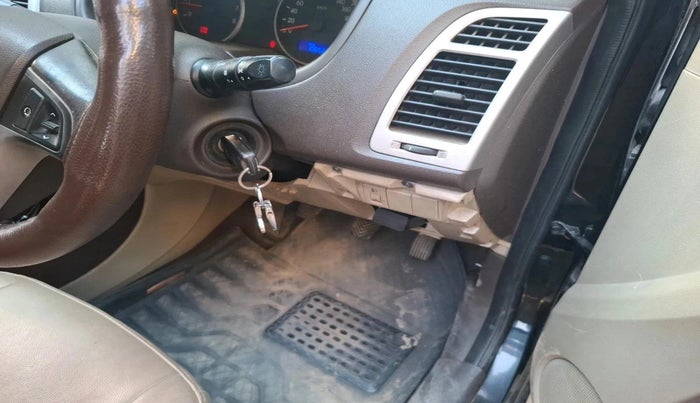 2010 Hyundai i20 SPORTZ 1.2, Petrol, Manual, 1,06,522 km, interior