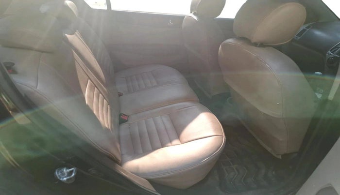 2010 Hyundai i20 SPORTZ 1.2, Petrol, Manual, 1,06,522 km, interior