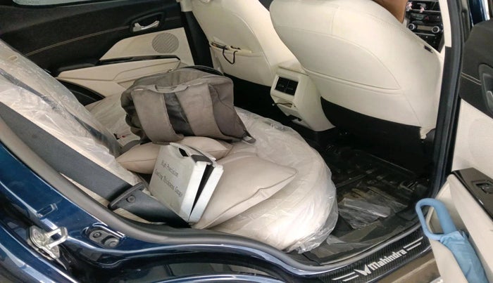 2025 Mahindra XUV 3XO AX7L 1.5 Turbo Diesel, Diesel, Manual, 8,471 km, interior