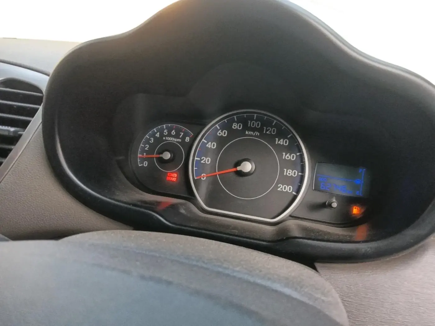 2015 Hyundai i10 MAGNA 1.1, Petrol, Manual, 62,850 km, interior