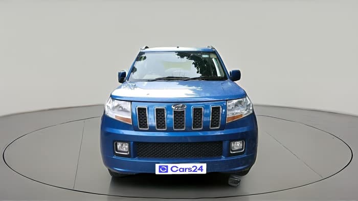 2016 Mahindra TUV300 T8, Diesel, Manual, 28,738 km, exterior