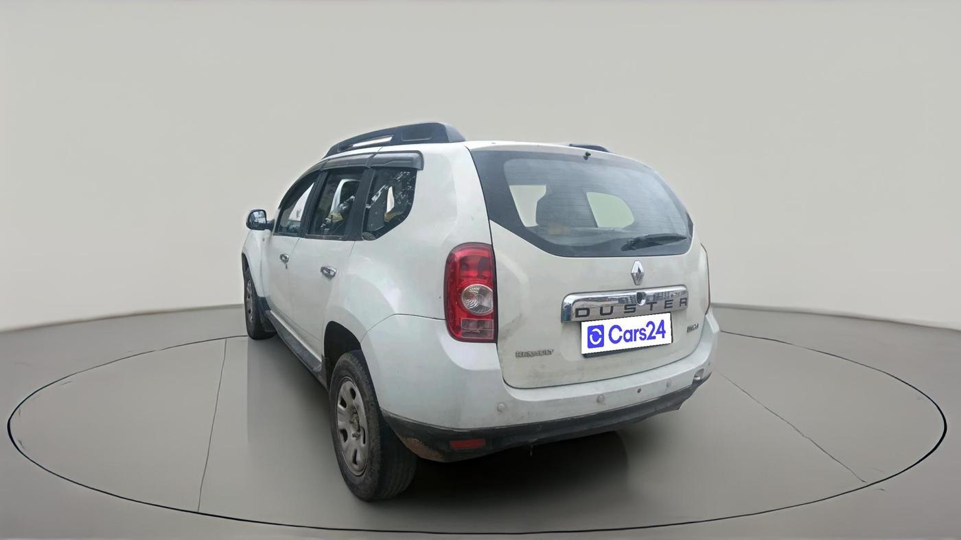 2014 Renault Duster 85 PS RXL DIESEL, Diesel, Manual, 1,17,355 km, exterior