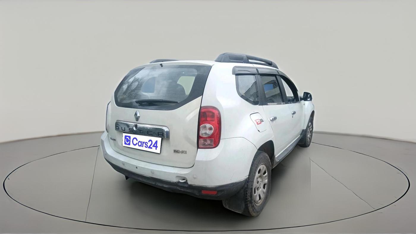 2014 Renault Duster 85 PS RXL DIESEL, Diesel, Manual, 1,17,355 km, exterior