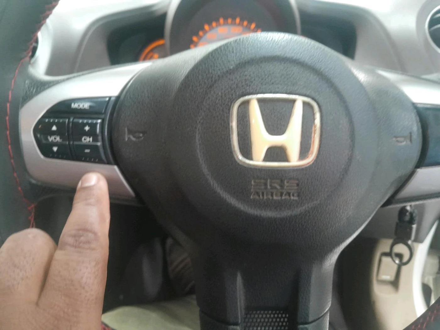 2011 Honda Brio S(O) MT, Petrol, Manual, 71,230 km, interior