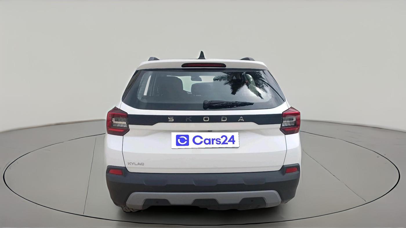 2026 Skoda Kylaq Prestige AT, Petrol, Automatic, 1,660 km, exterior