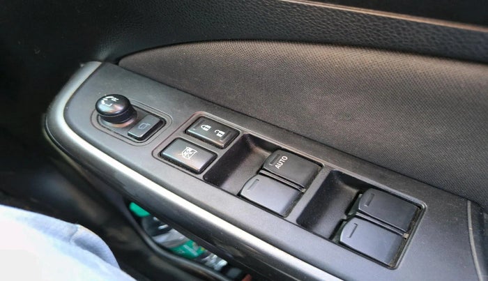 2019 Maruti Swift ZXI AMT, Petrol, Automatic, 49,817 km, interior