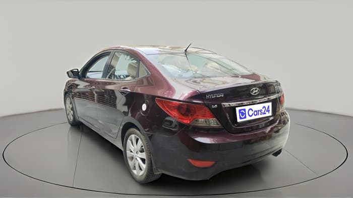 2011 Hyundai Verna FLUIDIC 1.6 CRDI SX, Diesel, Manual, 82,839 km, exterior