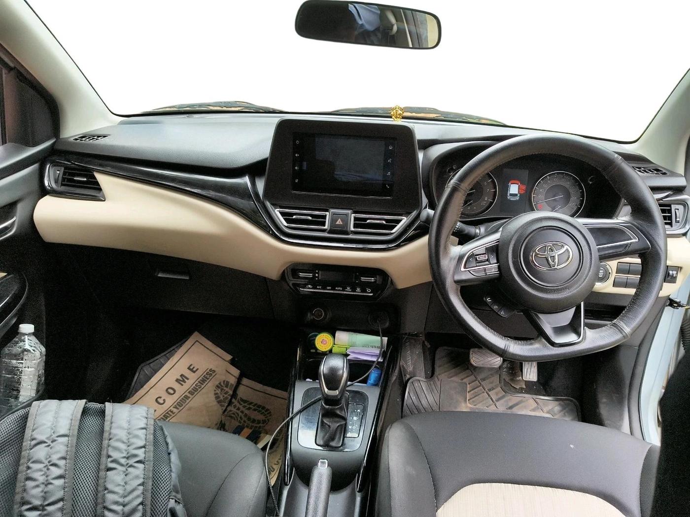 2022 Toyota Glanza G AMT, Petrol, Automatic, 45,376 km, interior