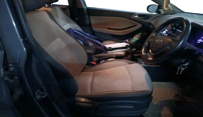 2016 Hyundai Elite i20 SPORTZ 1.2, Petrol, Manual, 90,908 km, interior