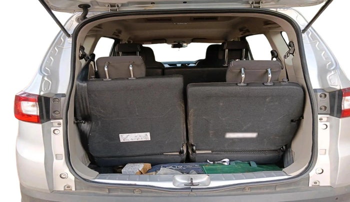 2020 Renault TRIBER RXZ AMT, Petrol, Automatic, 12,169 km, exterior