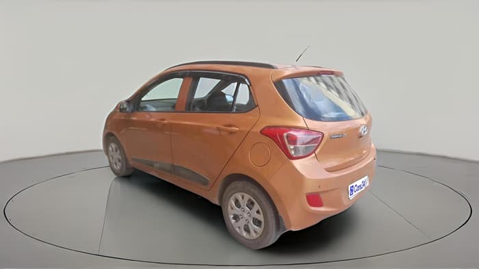 2015 Hyundai Grand i10 SPORTZ 1.2 KAPPA VTVT, Petrol, Manual, 64,788 km, exterior