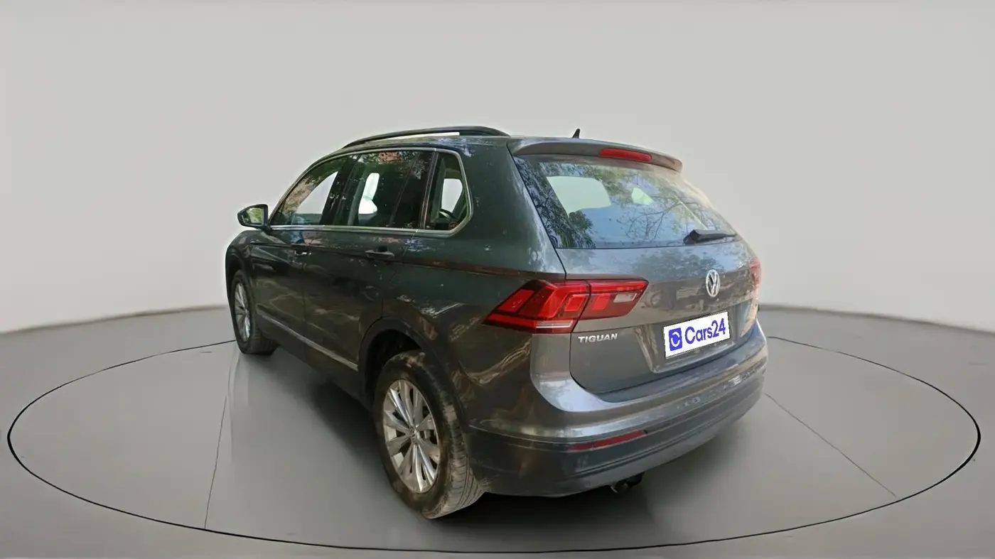 2017 Volkswagen TIGUAN HIGHLINE TDI AT, Diesel, Automatic, 1,34,814 km, exterior