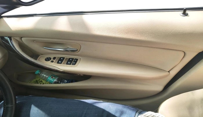 2013 BMW 3 Series 320d, Diesel, Automatic, 1,06,207 km, interior