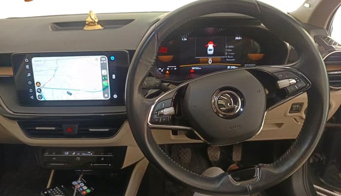 2022 Skoda SLAVIA STYLE 1.5L TSI MT, Petrol, Manual, 28,732 km, interior