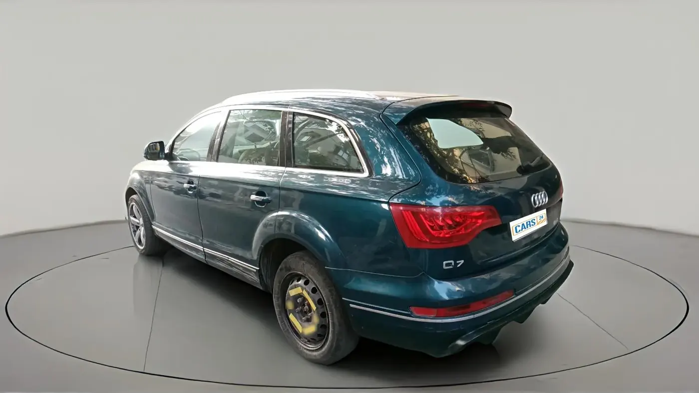 2011 Audi Q7 3.0 TDI QUATTRO, Diesel, Automatic, 1,06,549 km, exterior
