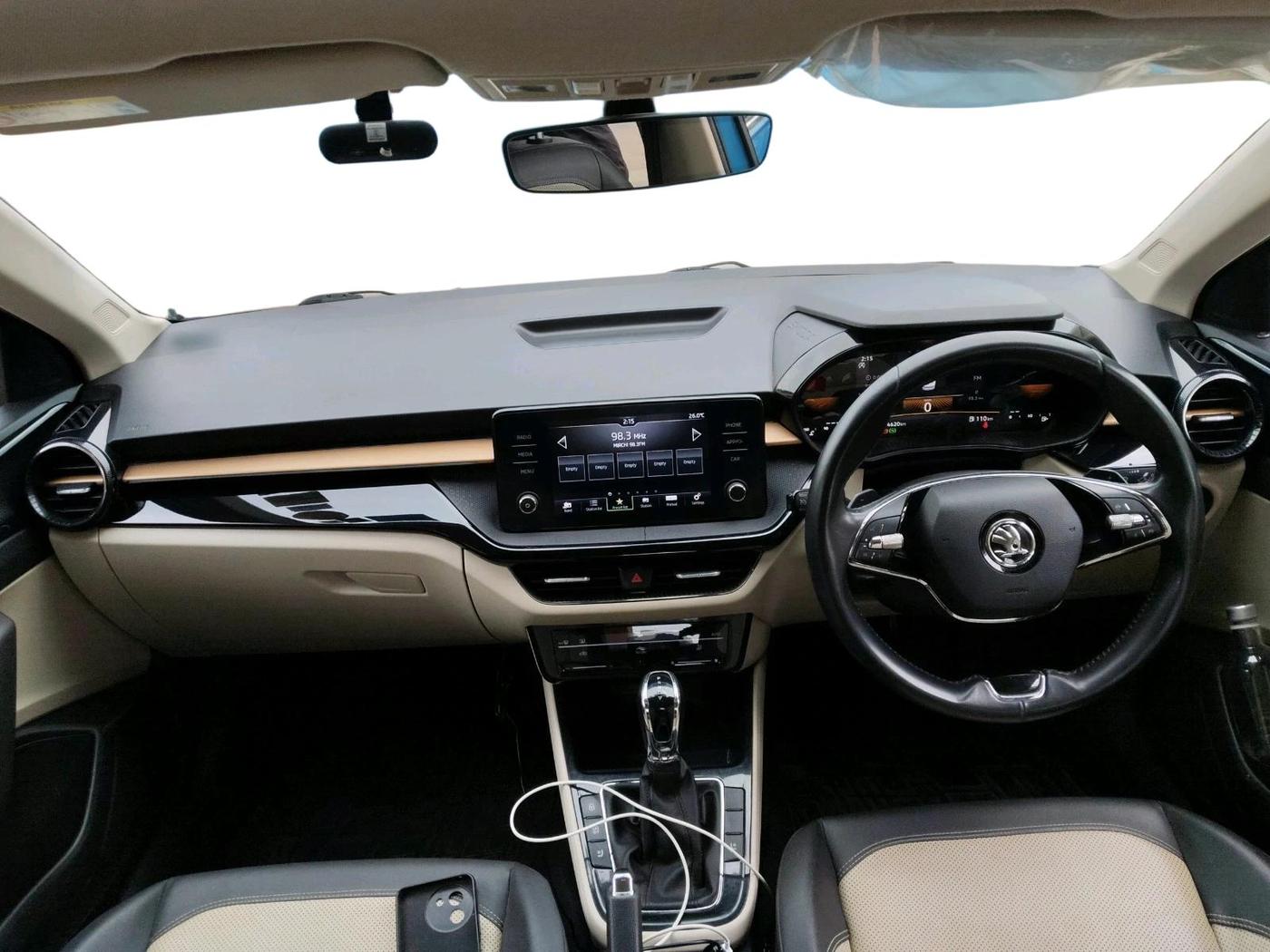 2023 Skoda SLAVIA STYLE 1.0L TSI AT, Petrol, Automatic, 54,621 km, interior