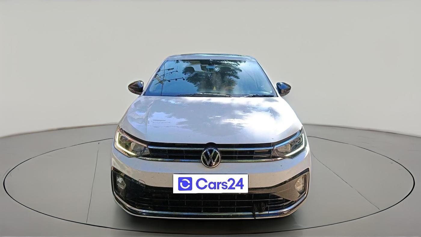 2025 Volkswagen VIRTUS TOPLINE TSI 1.0 MT, Petrol, Manual, 23,008 km, exterior