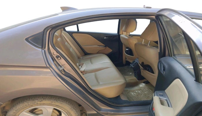 2016 Honda City 1.5L I-VTEC VX CVT, Petrol, Automatic, 33,000 km, interior