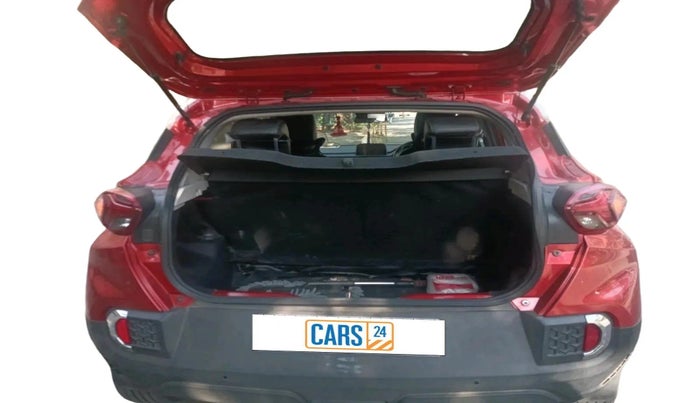 2022 Tata PUNCH CREATIVE  1.2 RTN DUAL TONE, Petrol, Manual, 27,996 km, exterior
