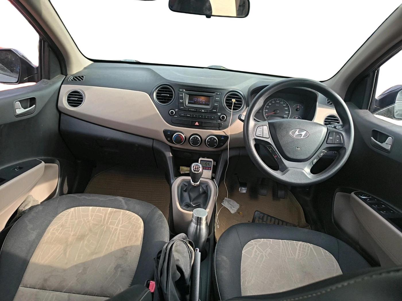 2015 Hyundai Grand i10 SPORTZ 1.2 KAPPA VTVT, Petrol, Manual, 38,288 km, interior