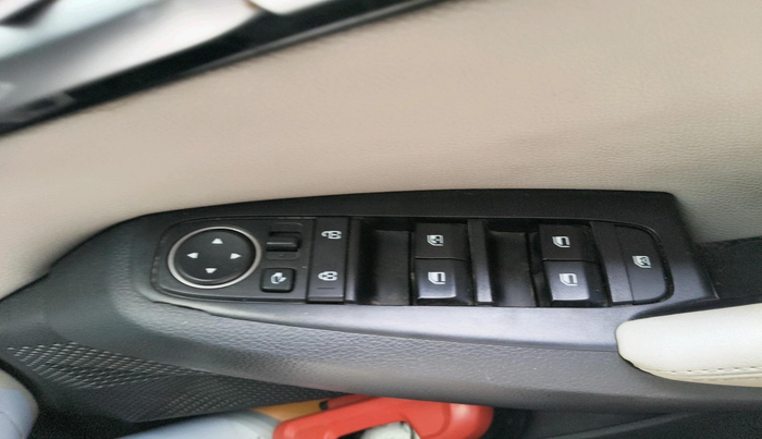 2021 KIA SELTOS HTX 1.5 PETROL, Petrol, Manual, 60,580 km, interior