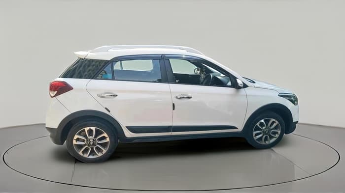 2018 Hyundai i20 Active 1.2 SX, Petrol, Manual, 24,397 km, exterior