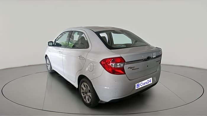 2016 Ford Figo Aspire TITANIUM 1.2 PETROL, Petrol, Manual, 28,686 km, exterior