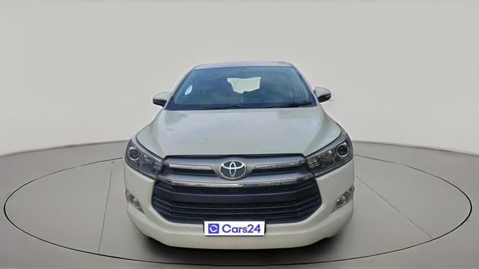 2017 Toyota Innova Crysta 2.4 VX 7 STR, Diesel, Manual, 1,15,847 km, exterior