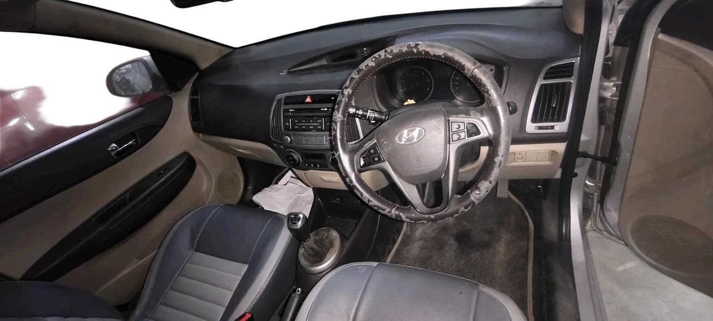 2012 Hyundai i20 ASTA 1.4 CRDI, Diesel, Manual, 75,000 km, interior