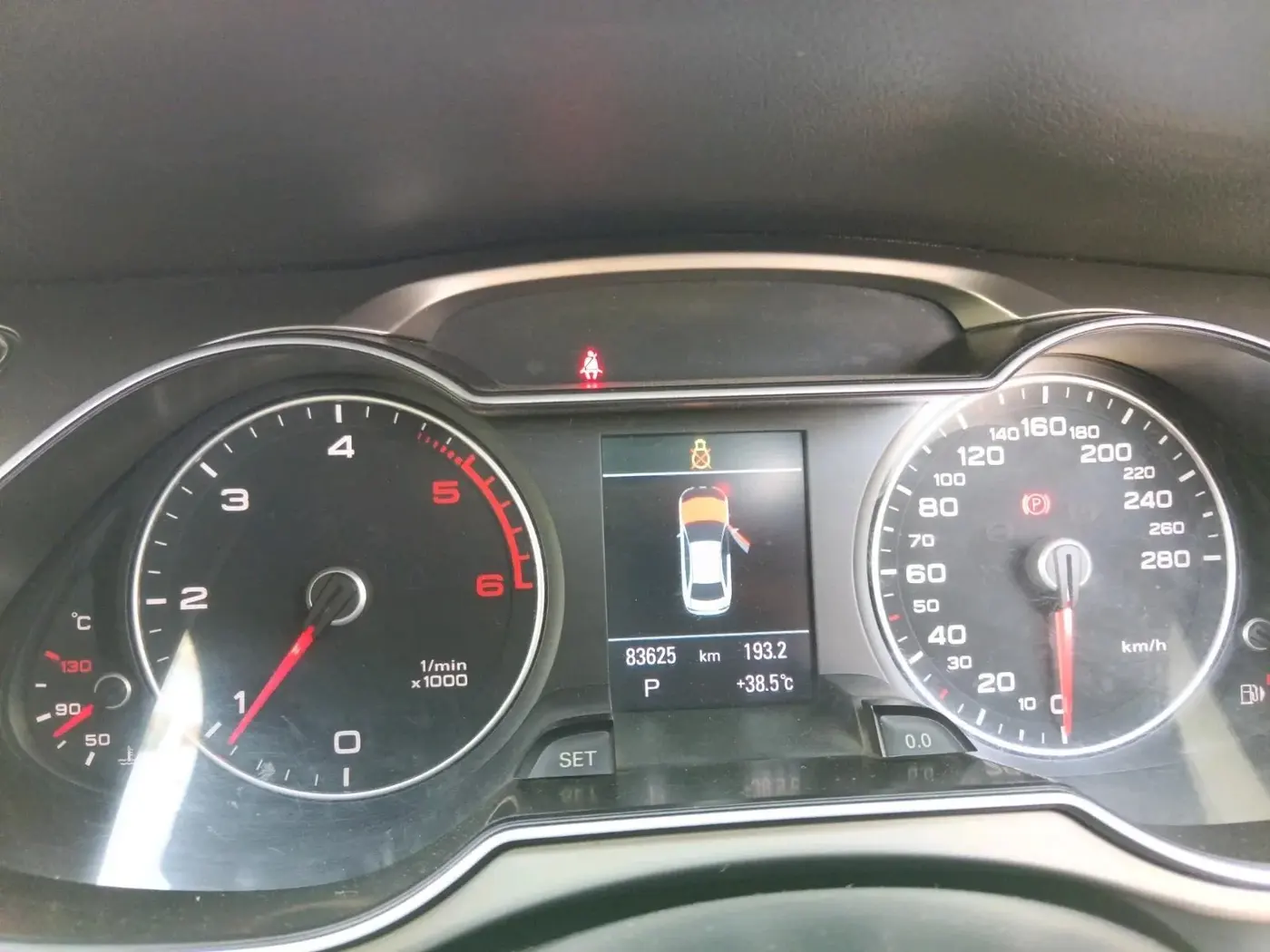 2012 Audi A4 2.0 TDI, Diesel, Automatic, 83,625 km, interior