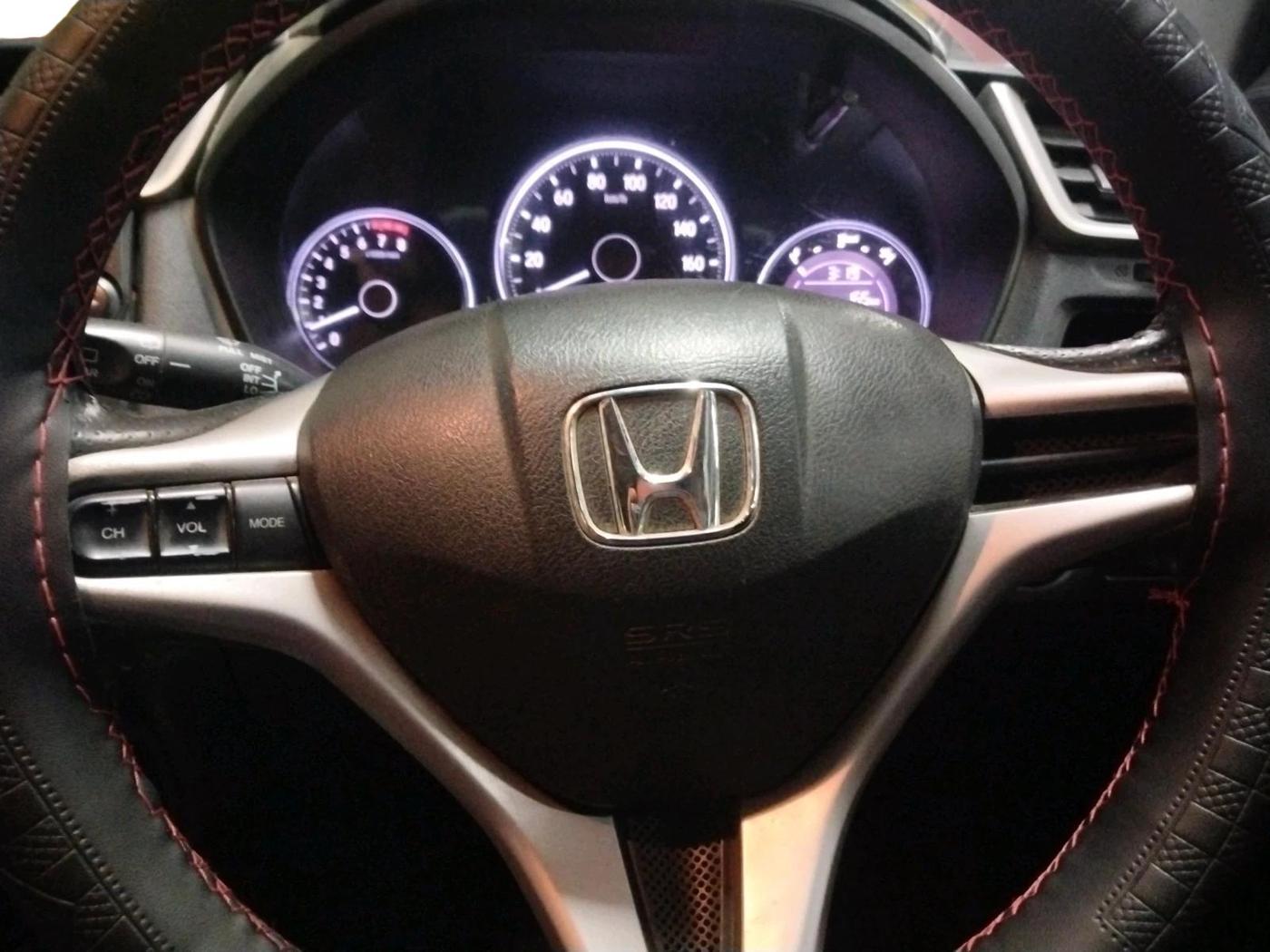 2016 Honda BR-V 1.5L I-VTEC VX, Petrol, Manual, 1,21,435 km, interior