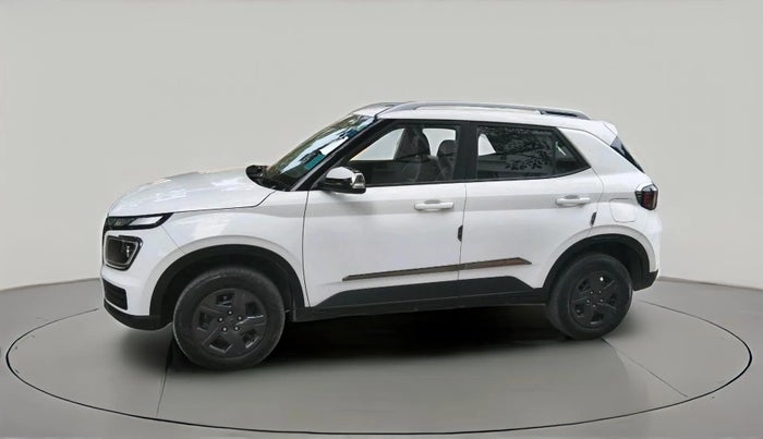 2024 Hyundai VENUE S(O) 1.2, Petrol, Manual, 22,533 km, exterior