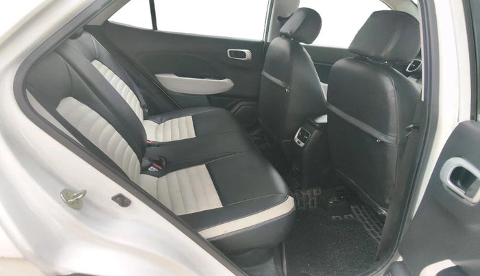 2024 Hyundai VENUE S(O) 1.2, Petrol, Manual, 22,533 km, interior