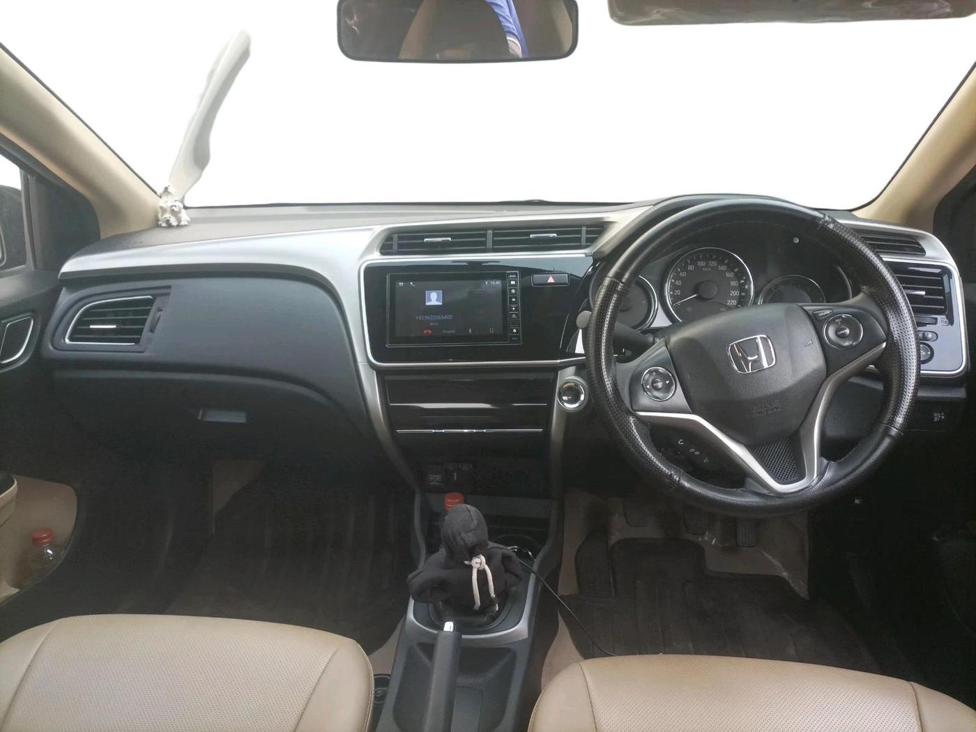2021 Honda City 1.5L I-VTEC V MT 4TH GEN, Petrol, Manual, 17,383 km, interior