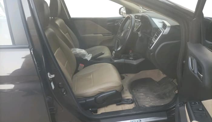 2021 Honda City 1.5L I-VTEC V MT 4TH GEN, Petrol, Manual, 17,383 km, interior